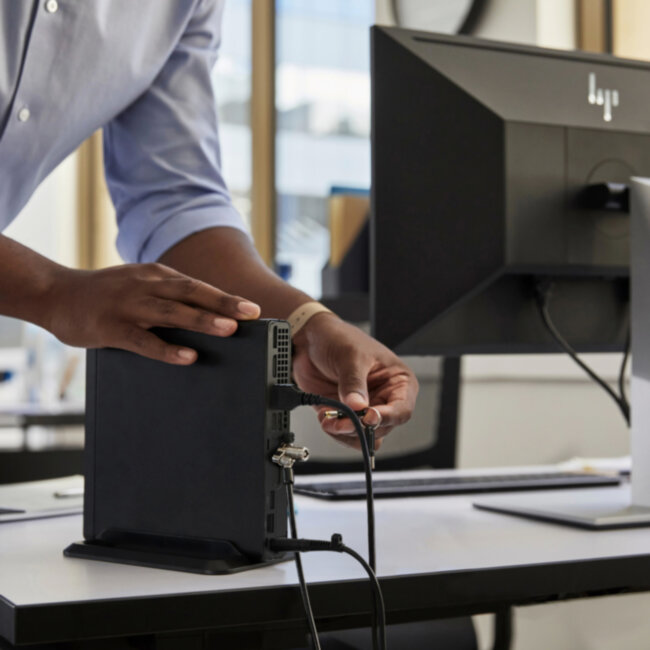 Компьютер HP Pro Mini 400 G9 (6B2D1EA) Компьютер HP Pro Mini 400 G9 (6B2D1EA)