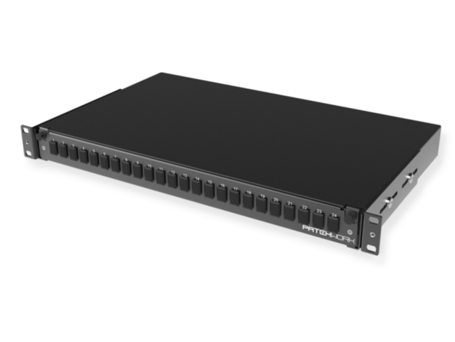 Оптическая патч-панель выдвижная для 24 адаптеров LС Duplex/SC Simplex, неукомплектованная, 1U, черная Patchwork 10300001