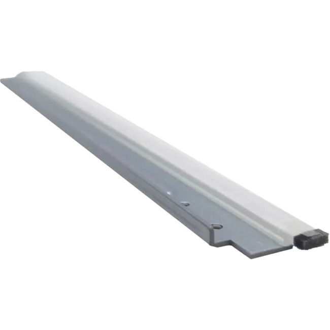 Чистящее лезвие в сборке. Ricoh D0092351 Чистящее лезвие в сборке. Ricoh D0092351