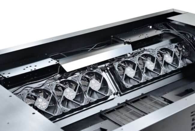 Корпус для ПК без блока питания Lian Li DK-05F Корпус для ПК без блока питания Lian Li DK-05F