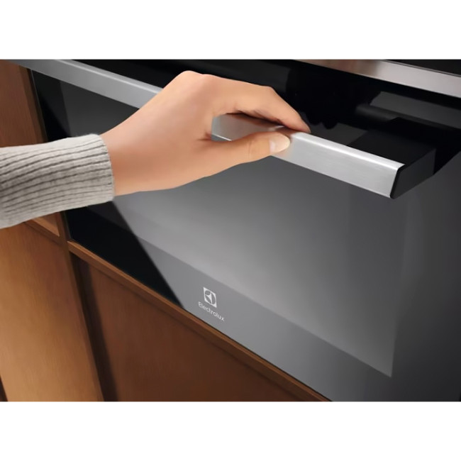 Встраиваемый духовой шкаф Electrolux Electrolux EVL6E49X