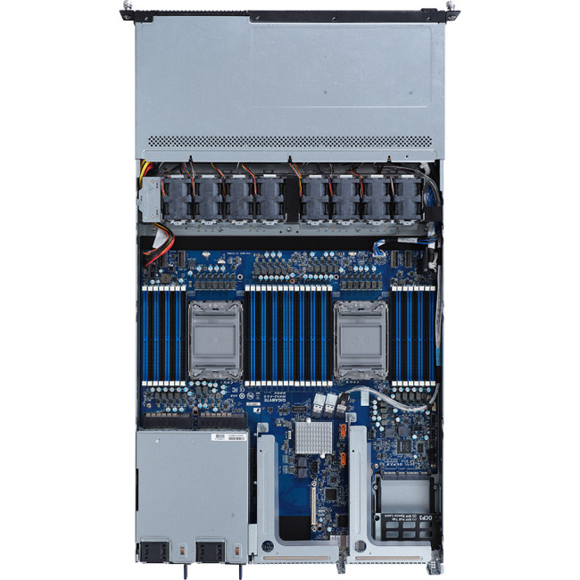 Серверная платформа Gigabyte R182-340 (6NR182340MR-00-101) Серверная платформа Gigabyte R182-340 (6NR182340MR-00-101)