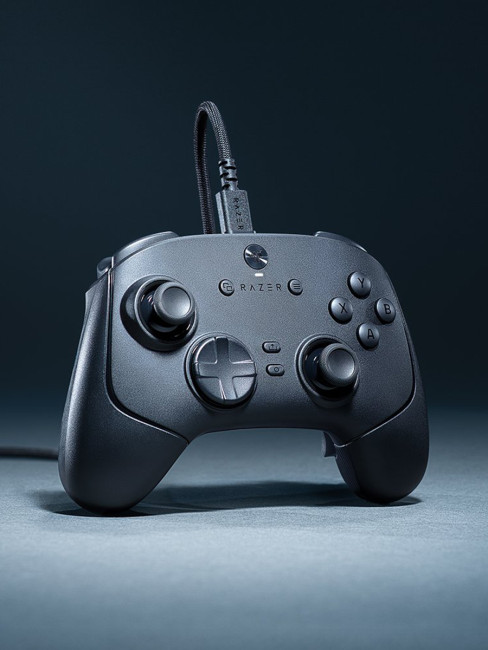 Игровой контроллер Razer Wolverine V3 Tournament Ed. For PC Razer RZ06-05550100-R3M1 Игровой контроллер Razer Wolverine V3 Tournament Ed. For PC Razer RZ06-05550100-R3M1