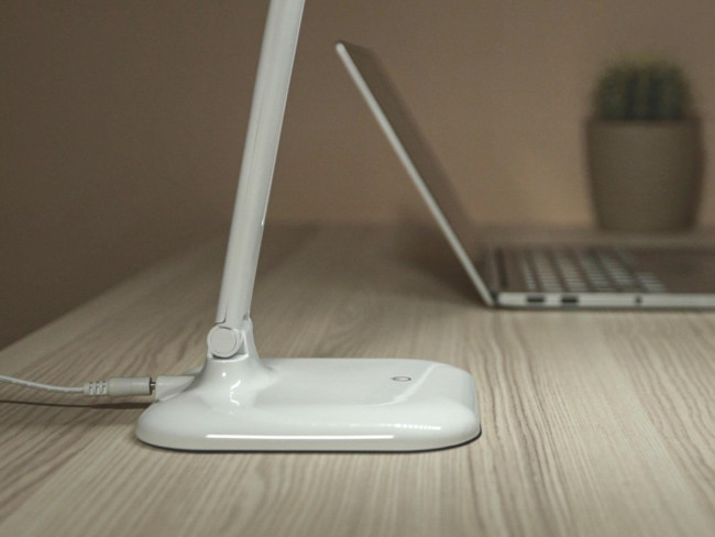 Светильник настольный светодиодный СТАРТ  CT58 белый Светильник настольный светодиодный СТАРТ CT58 белый