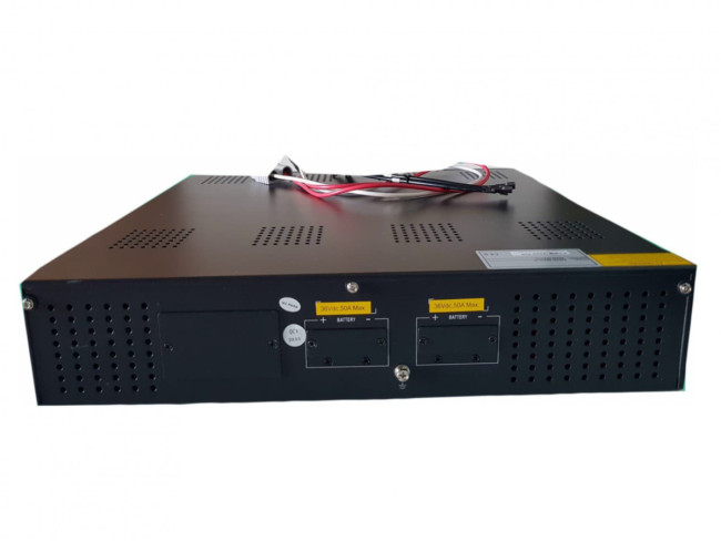 Батарейный кабинет для ИБП INVT HR1101S с возможностью инсталляции в серверный шкаф в составе: комплект аккумуляторных перемычек и межполочных кабелей – 1 шт.,  автомат отсечки батарейного компелкта – 1 шт., батарея INVT 12V*7Ah – 6 шт. Батарейный кабинет