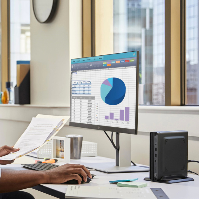 Персональный компьютер HP Pro Mini 400 G9 (885R1EA) Персональный компьютер HP Pro Mini 400 G9 (885R1EA)