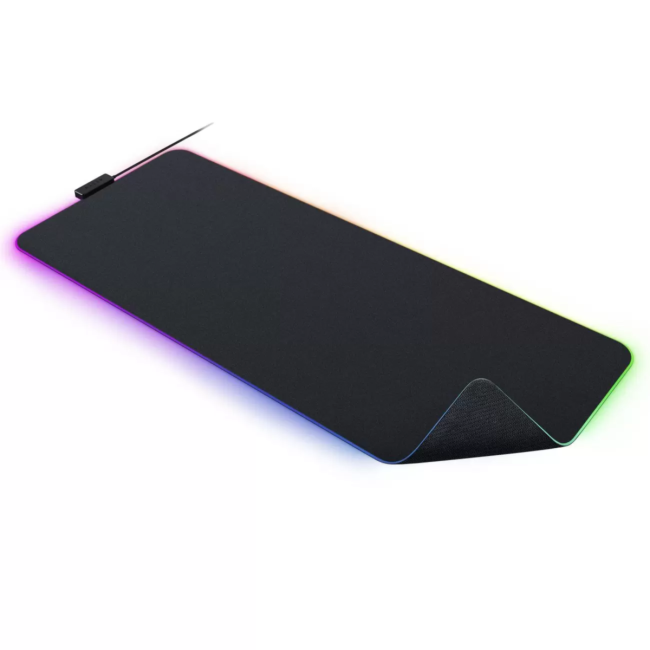 Игровой коврик для мыши Razer Strider Chroma mouse mat Razer RZ02-04490100-R3M1