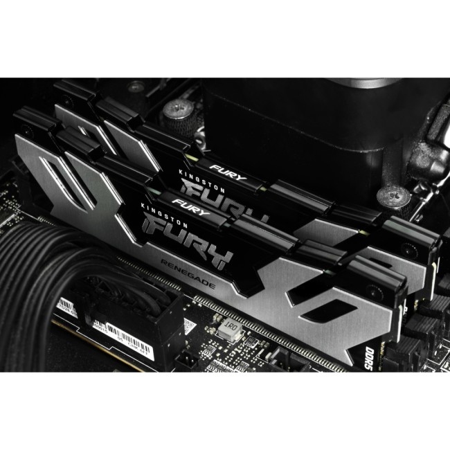 Память оперативная Kingston FURY Renegade KF576C38RSK2-32