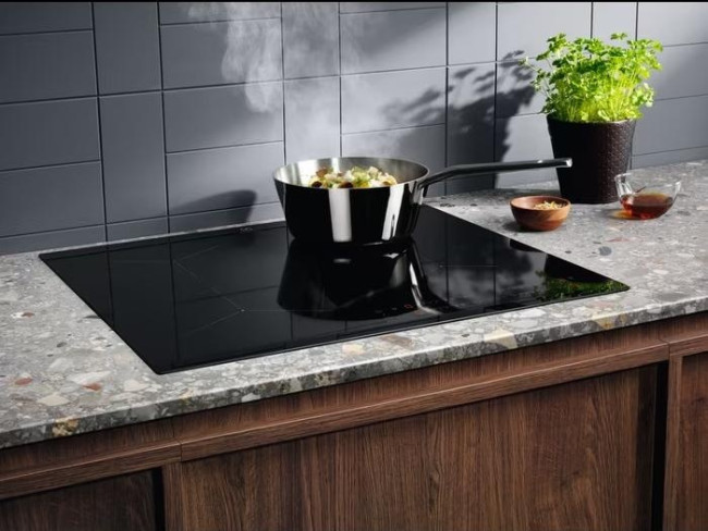 Встраиваемые индукционные панели ELECTROLUX Electrolux CIT61443