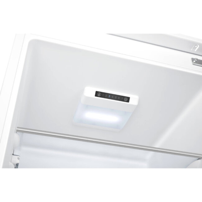 Встраиваемый холодильник EVELUX EVELUX FI 2211 D Встраиваемый холодильник EVELUX EVELUX FI 2211 D