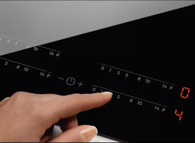 Встраиваемая варочная панель ELECTROLUX ELECTROLUX EIV63443