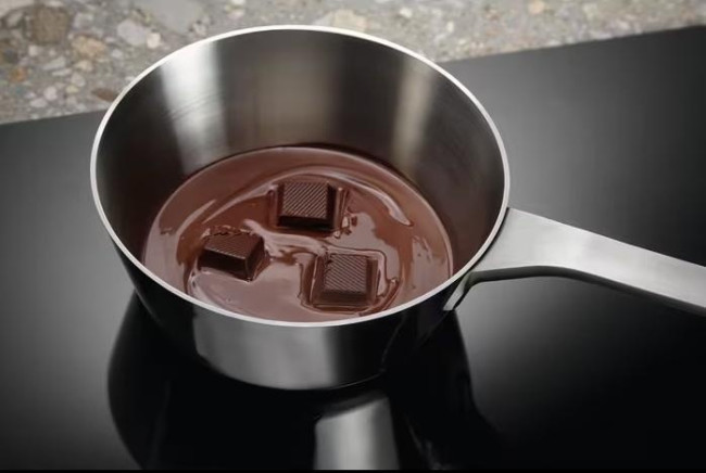 Встраиваемая варочная панель ELECTROLUX ELECTROLUX EIV63443