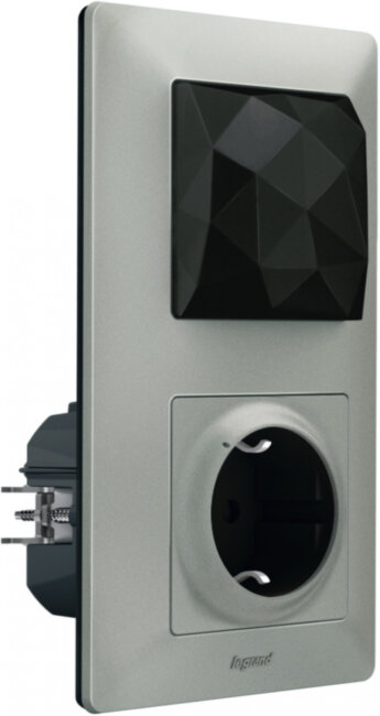 VLN-l АЛЮ Стартовый пакет умн. Стартовый комплект умного дома Legrand серия Valena Life with NETATMO, Цвет Алюминий. Состоит: Шлюз WiFi + Умная розетка с заземлением 16А, 230В + Главный беспроводной выключатель + Рамки в комплекте + Многоразовые наклейки  VLN-l АЛЮ Стартовый пакет умн. Стартовый комплект умного дома Legrand серия Valena Life with NETATMO, Цвет Алюминий. Состоит: Шлюз WiFi + Умная розетка с заземлением 16А, 230В + Главный беспроводной выключатель + Рамки в комплекте + Многоразовые наклейки