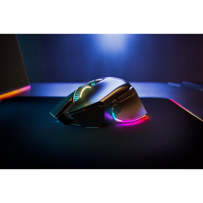 Игровая мышь Razer Basilisk V3 Pro 35K - Black gaming mouse Razer Basilisk V3 Pro 35K - Black gaming mouse RZ01-05240100-R3G1