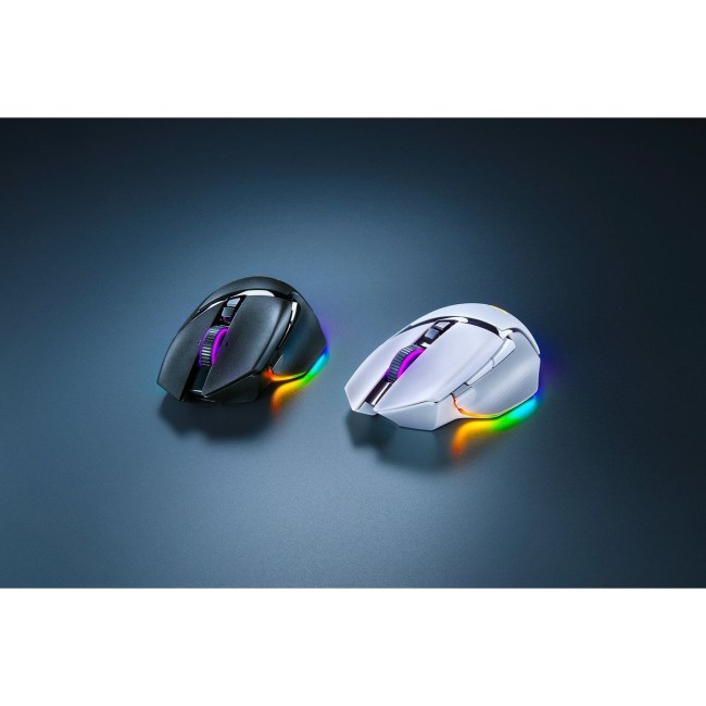 Игровая мышь Razer Basilisk V3 Pro 35K - White gaming mouse Razer Basilisk V3 Pro 35K - White gaming mouse RZ01-05240200-R3G1 Игровая мышь Razer Basilisk V3 Pro 35K - White gaming mouse Razer Basilisk V3 Pro 35K - White gaming mouse RZ01-05240200-R3G1