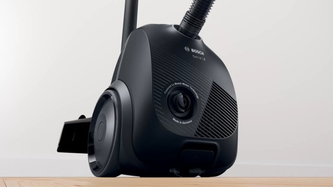 Пылесос Bosch BOSCH Serie 2 BGBS2LB1 Пылесос Bosch BOSCH Serie 2 BGBS2LB1