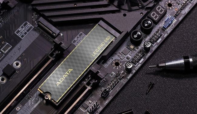 Накопитель SSD ADATA SLEG-860-2000GCS