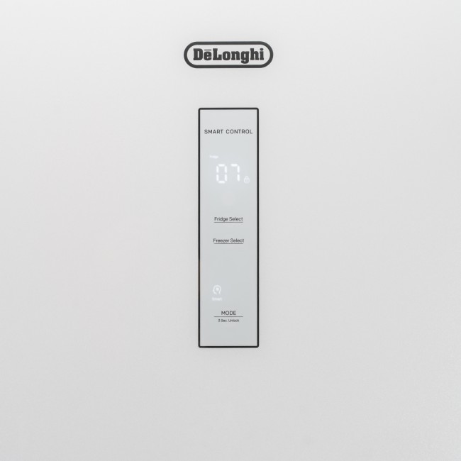 Холодильник Delonghi Delonghi DCS 19NFI BB Damiano Холодильник Delonghi Delonghi DCS 19NFI BB Damiano