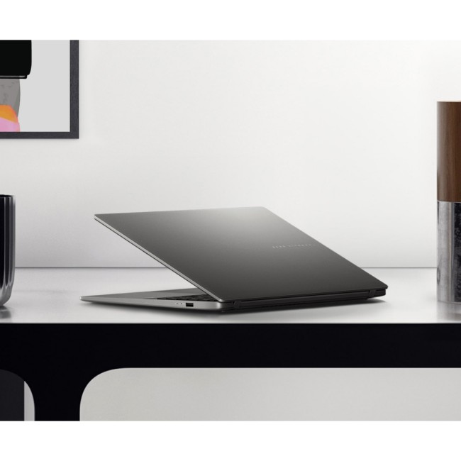 Ноутбук ASUS Vivobook S16 M3607HA-RP236 (90NB16F1-M00EH0) Ноутбук ASUS Vivobook S16 M3607HA-RP236 (90NB16F1-M00EH0)