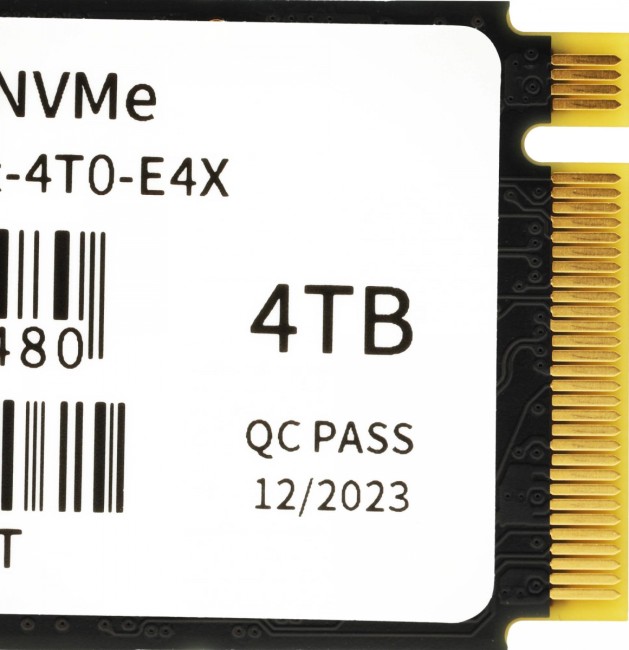 Накопитель SSD Netac NT01NV7000T-4T0-E4X Накопитель SSD Netac NT01NV7000T-4T0-E4X