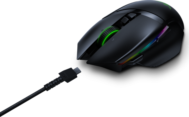 Игровая мышь Razer Basilisk Ultimate & Mouse Dock RAZER BASILISK ULTIMATE 12990