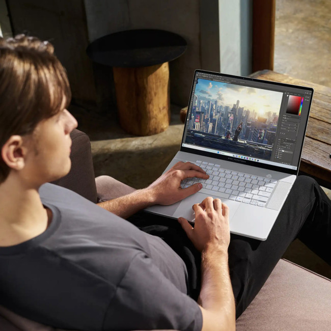 Ноутбук ASUS ROG Zephyrus G16 GU605CP-QR069 (90NR0MM2-M003L0)