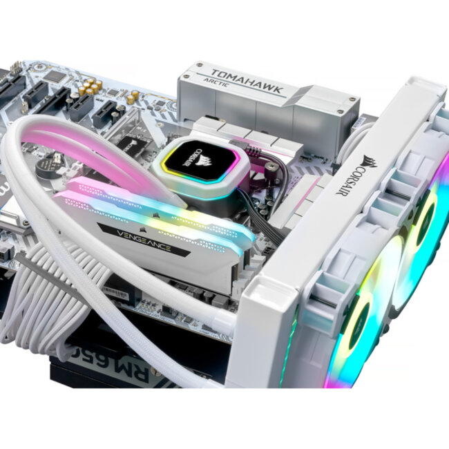 Память оперативная Corsair CMH32GX4M2E3200C16W