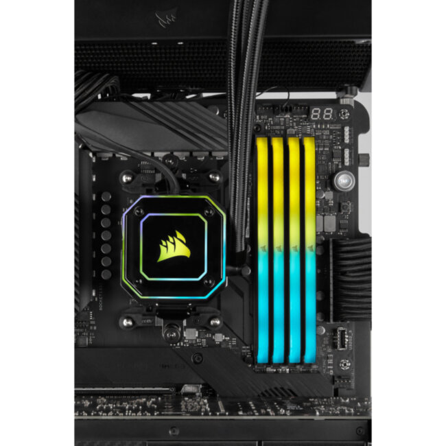 Память оперативная Corsair CMG16GX4M2E3200C16