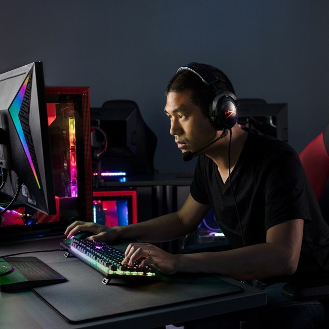 Гарнитура игровая HyperX Cloud Flight HX-HSCF-BK/EM (4P5L4AM#ABB) Гарнитура игровая HyperX Cloud Flight HX-HSCF-BK/EM (4P5L4AM#ABB)