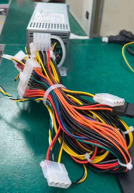 Серверный блок питания Qdion Model PSR2-0800-D