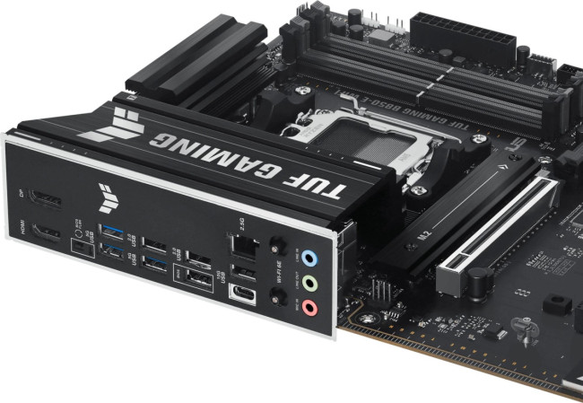 Материнская плата ASUS TUF GAMING B850-E WIFI Материнская плата ASUS TUF GAMING B850-E WIFI