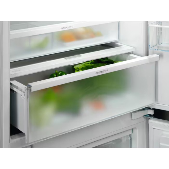 Встраиваемые холодильники  ELECTROLUX Electrolux E7TNGE75S