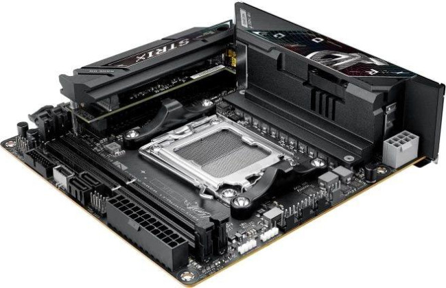 Материнская плата ASUS ROG STRIX B850-I GAMING WIFI Материнская плата ASUS ROG STRIX B850-I GAMING WIFI
