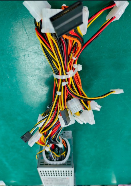 Блок питания серверный Qdion Model R2A-DV1200-N/C14