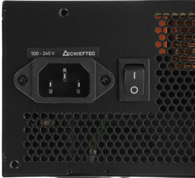 Блок питания Chieftec BBS-700S-BULK Блок питания Chieftec BBS-700S-BULK
