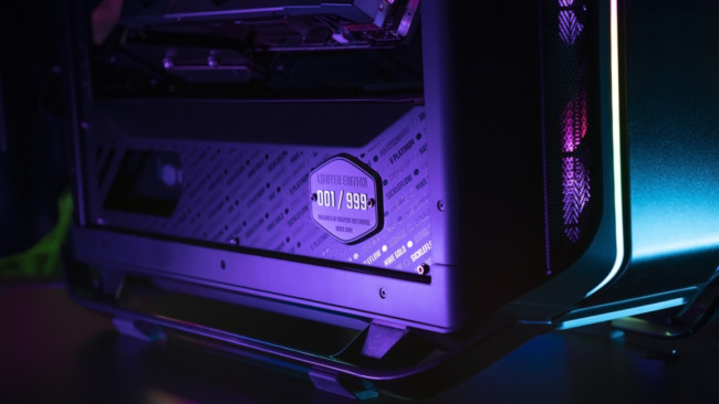 Корпус ПК Cooler Master MCC-C700M-KHNN-SL1 Корпус ПК Cooler Master MCC-C700M-KHNN-SL1