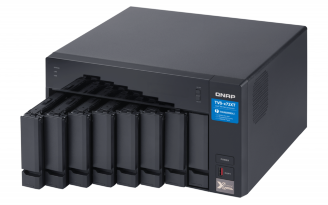 Сетевое хранилище без дисков QNAP TVS-872XT Сетевое хранилище без дисков QNAP TVS-872XT