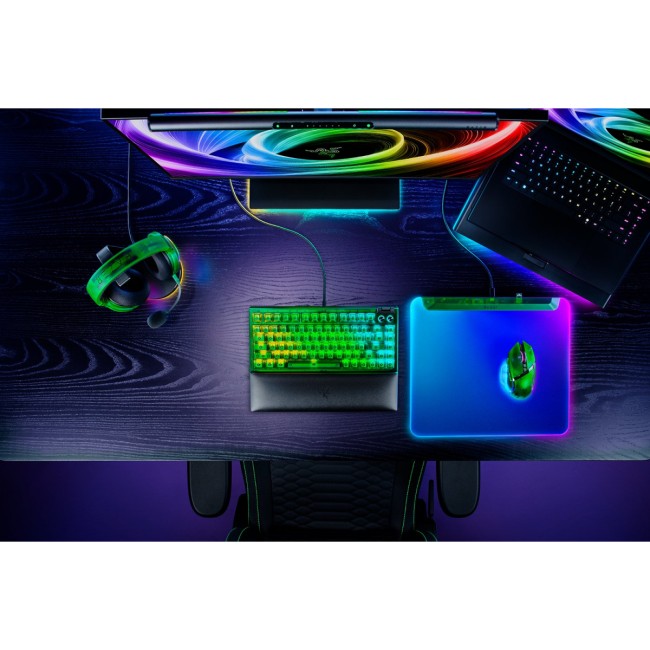 Игровой коврик для мыши Razer Firefly V2 Pro - Phantom Green Ed. Razer RZ02-04920300-R3M1 Игровой коврик для мыши Razer Firefly V2 Pro - Phantom Green Ed. Razer RZ02-04920300-R3M1