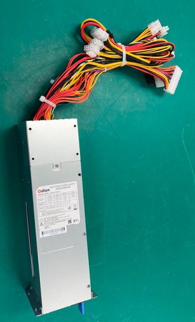Блок питания серверный Qdion Model R2A-D1600-A/C14 Блок питания серверный Qdion Model R2A-D1600-A/C14