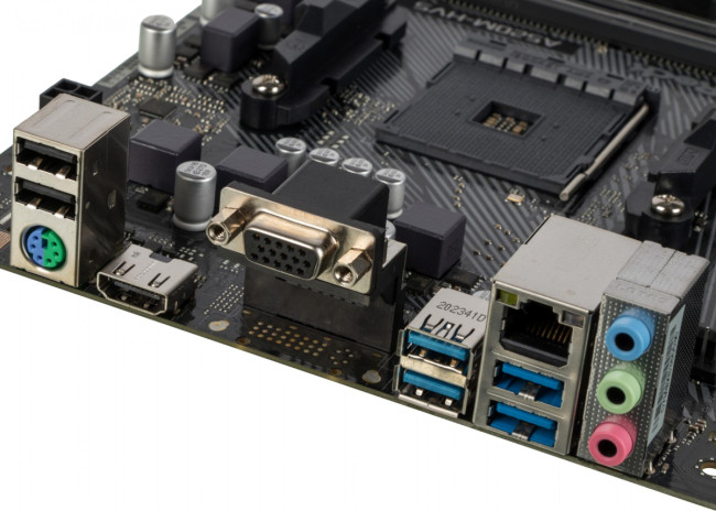 Материнская плата ASRock A520M-HVS Материнская плата ASRock A520M-HVS