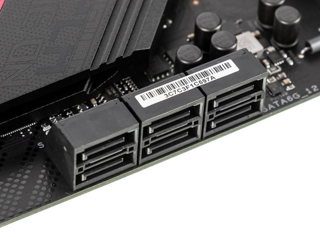 Материнская плата ASUS ROG STRIX B550-F GAMING Материнская плата ASUS ROG STRIX B550-F GAMING
