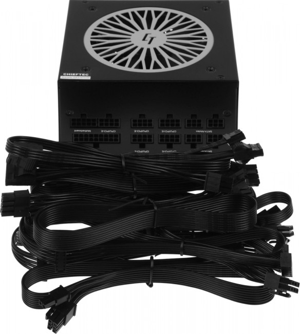 Блок питания Chieftec GPX-650FC Блок питания Chieftec GPX-650FC