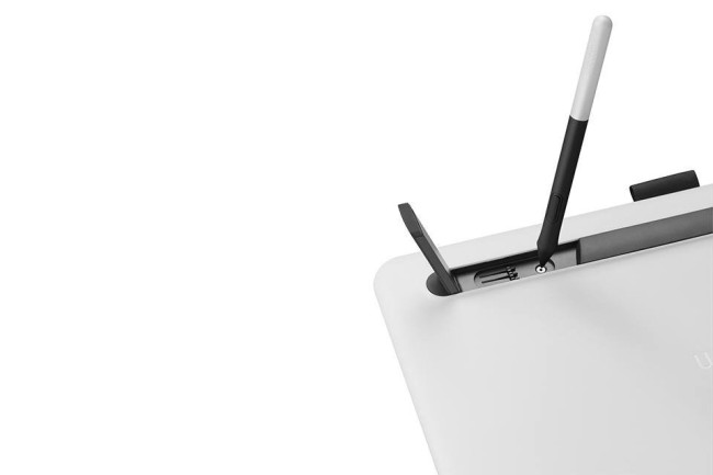 Интерактивный дисплей Wacom One 13