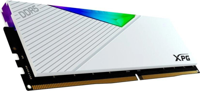 Память DDR5 2x16GB 6400MHz ADATA AX5U6400C3216G-DCLARWH Память DDR5 2x16GB 6400MHz ADATA AX5U6400C3216G-DCLARWH