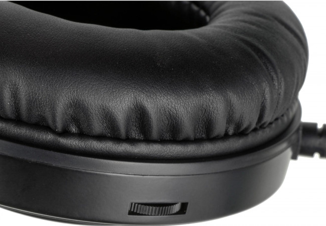 Наушники с микрофоном A4Tech G521 (BLACK) Наушники с микрофоном A4Tech G521 (BLACK)