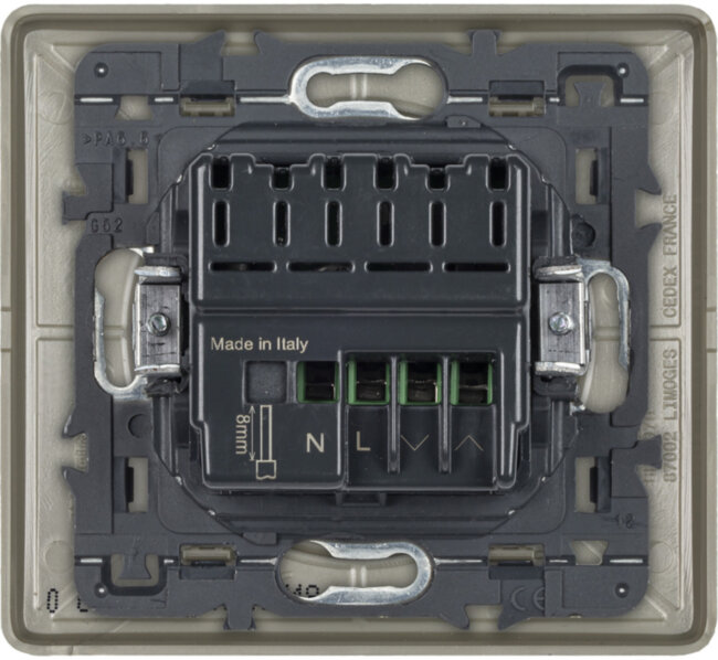 CLN ГРФ Вкл/светорег.5-300Вт Умный выключатель/светорегулятор Legrand серия Celiane with NETATMO, Цвет Графит . Управление со смартфона, 5-300 Вт, 230В. Рамка в комплекте.