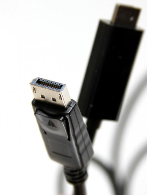 Кабель-переходник Telecom DisplayPort M —  HDMI M 1.8м