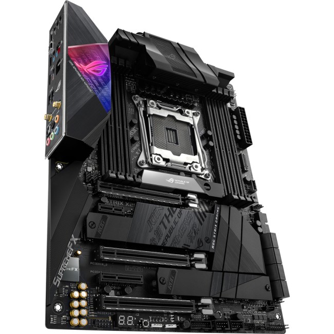 Материнская плата ASUS ROG STRIX X299-E GAMING II Материнская плата ASUS ROG STRIX X299-E GAMING II