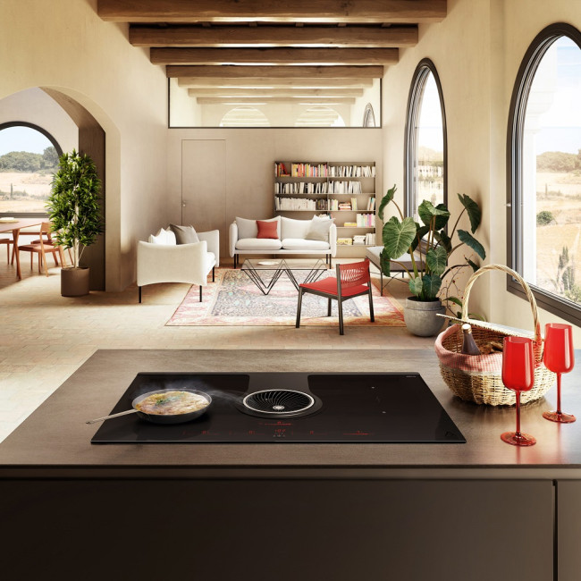 Варочная панель с вытяжкой ELICA Встраиваемая варочная панель ELICA NIKOLATESLA HP EVO BL/A/83-PRF0196322