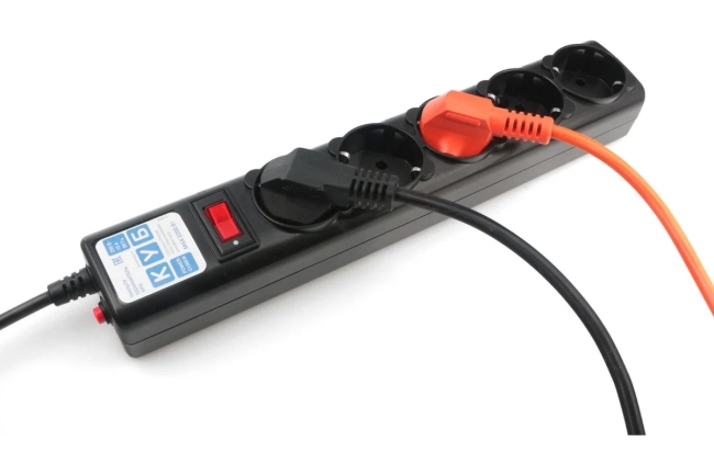 Фильтр-удлинитель Power Cube 1.9м 5 розеток (черный графит) 10А/2,2кВт Электрическая мануфактура SPG5-C2